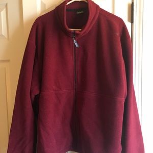 Vintage men’s burgundy fleece jacket